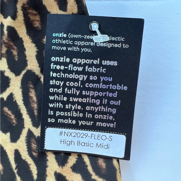 NWT ONZIE S LEOPARD YOGA LEGGINGS - Picture 7 of 10
